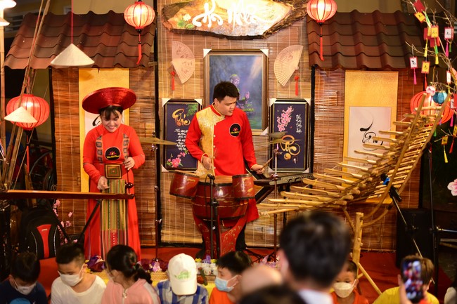 Chùm ảnh mồng một Tết Nhâm Dần